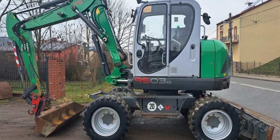 Koparka Wacker Neuson 9503 niska cena