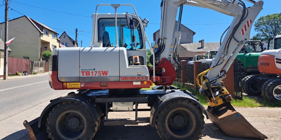 Na sprzedaż Takeuchi tb 175w 2005 rocznik